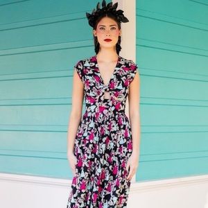 Trashy Diva Temptation Peek-A-Boo Maxi Dress- Size 16